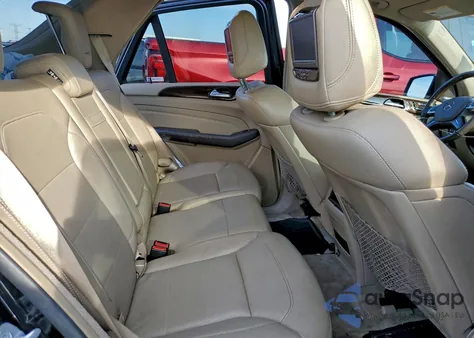 2013 Mercedes-Benz Ml 350 4Matic z USA, uszkodzony, nr VIN 4JGDA5HB5DA139439